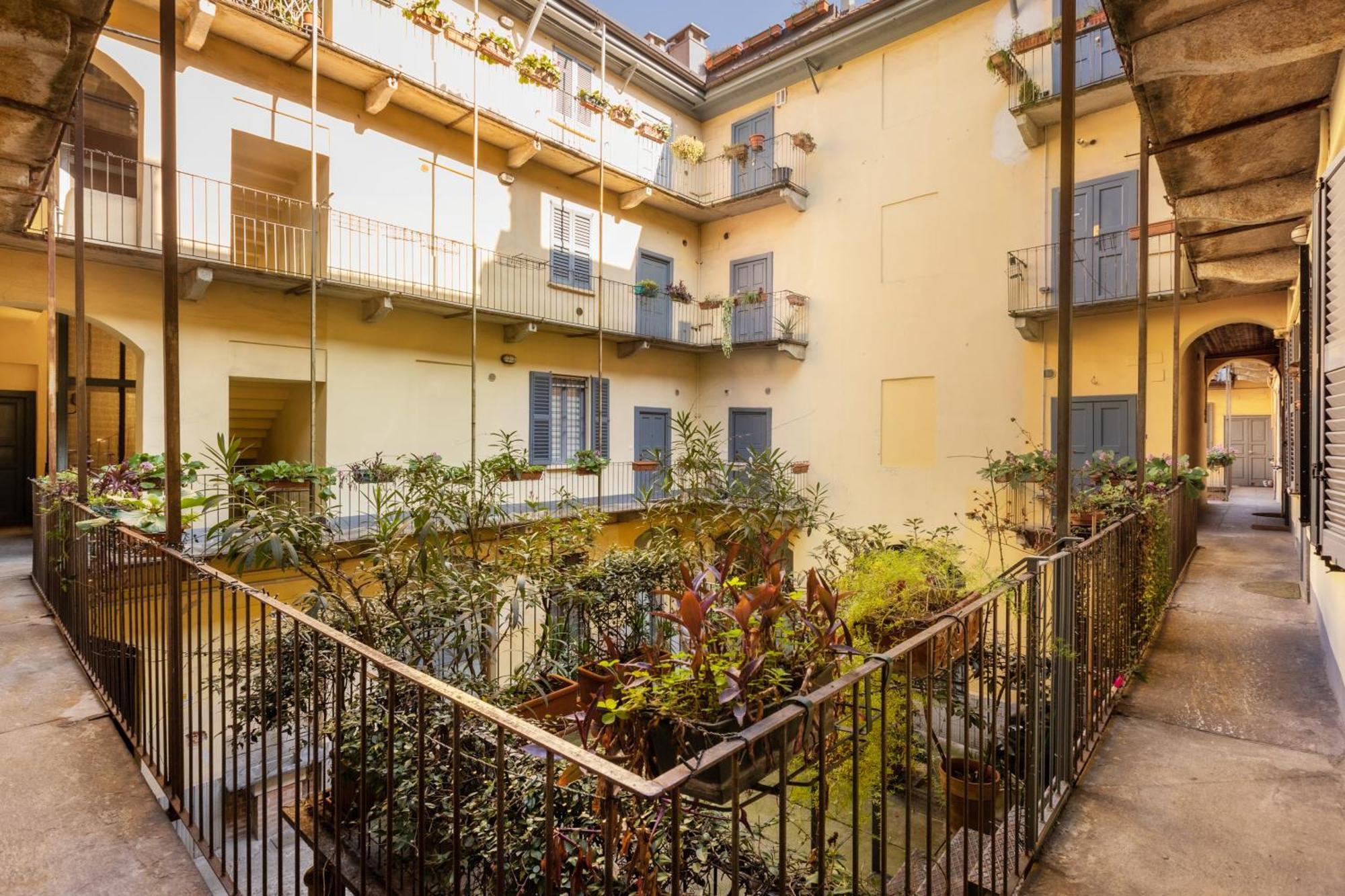 Tiny & Tidy Studio In The Key Area Of Milan Milão Exterior foto